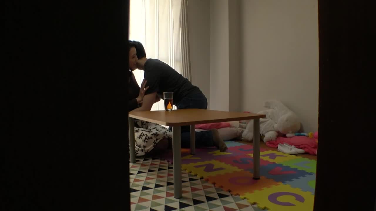 299EWDX-429 | 拚命抵抗但还是败给淫欲快乐的中年大妈（美女人妻）…・F罩杯・有孩子・NTR・恳求内射SEX偷拍 | 撸撸吧-视频,色播,色站,色情女优,色片宝库,啪啪谜片